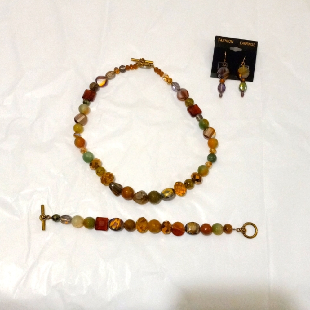 SALE!!! NEW BEADED Necklace,  bracelet and earrings set  SEMI PRECIOUS